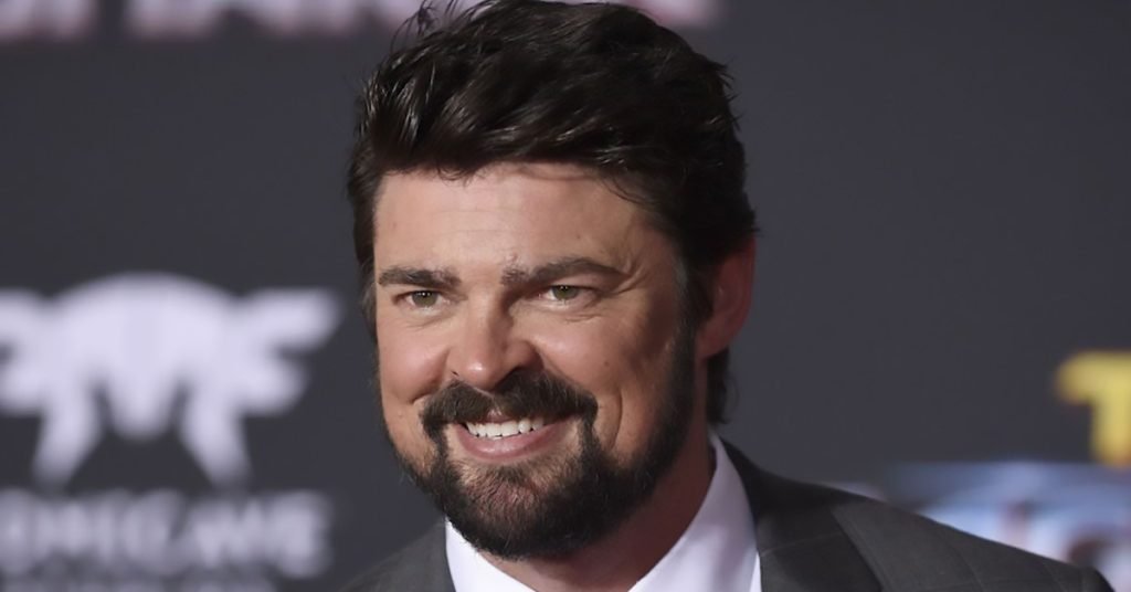 karl urban net worth